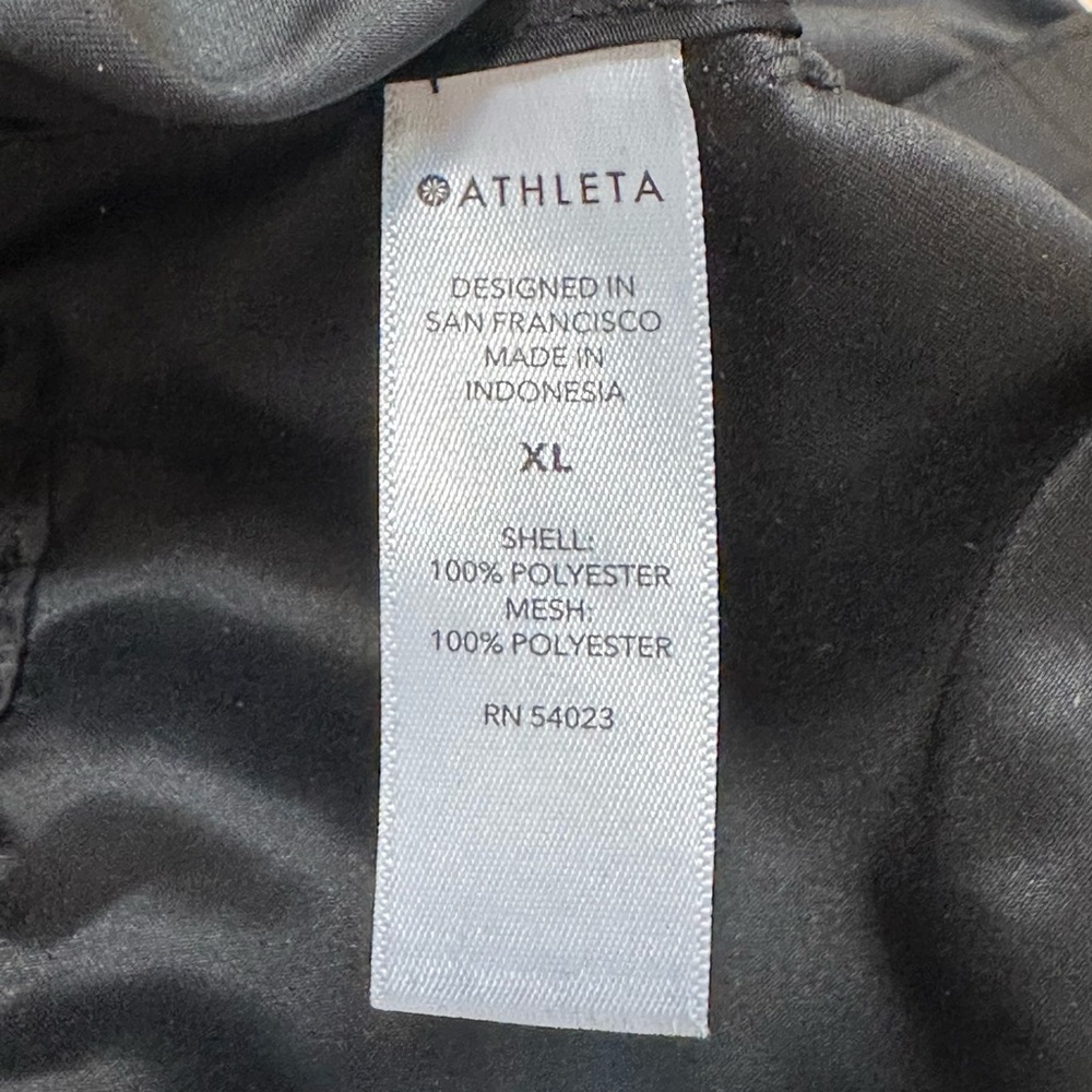 Athleta Escape black lightweight cinched long jacket, size XL - Picture 11 of 13
